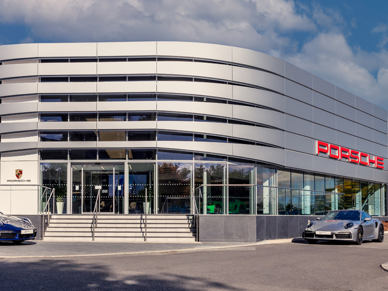Porsche Centre Reading
